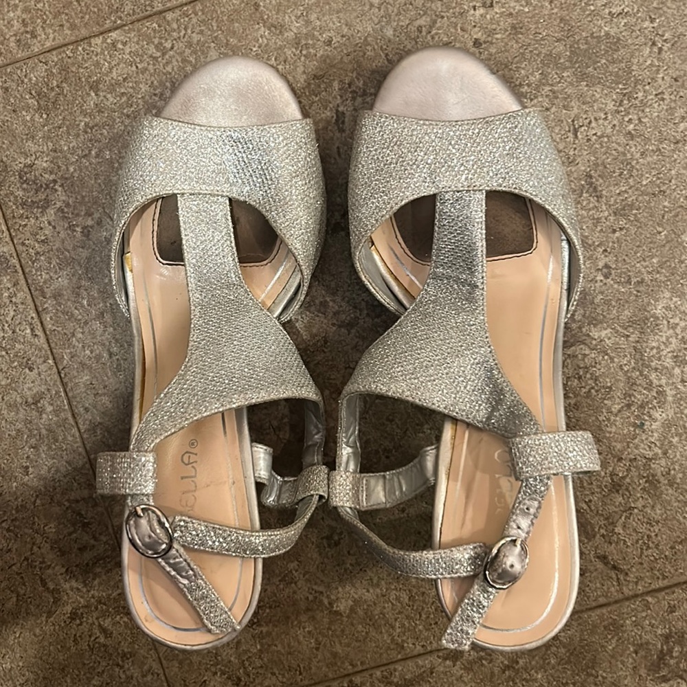 Silver Marbella shoes size 6 1/2 medium